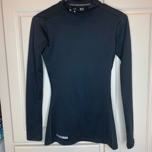 Under armour top